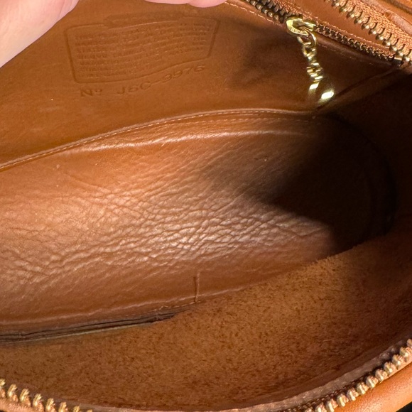 Vintage Coach Leather Purse - Picture 9 of 12